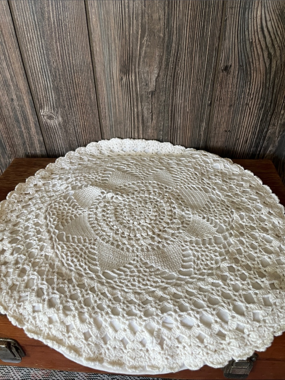 Crochet Round pillow cover - Cream